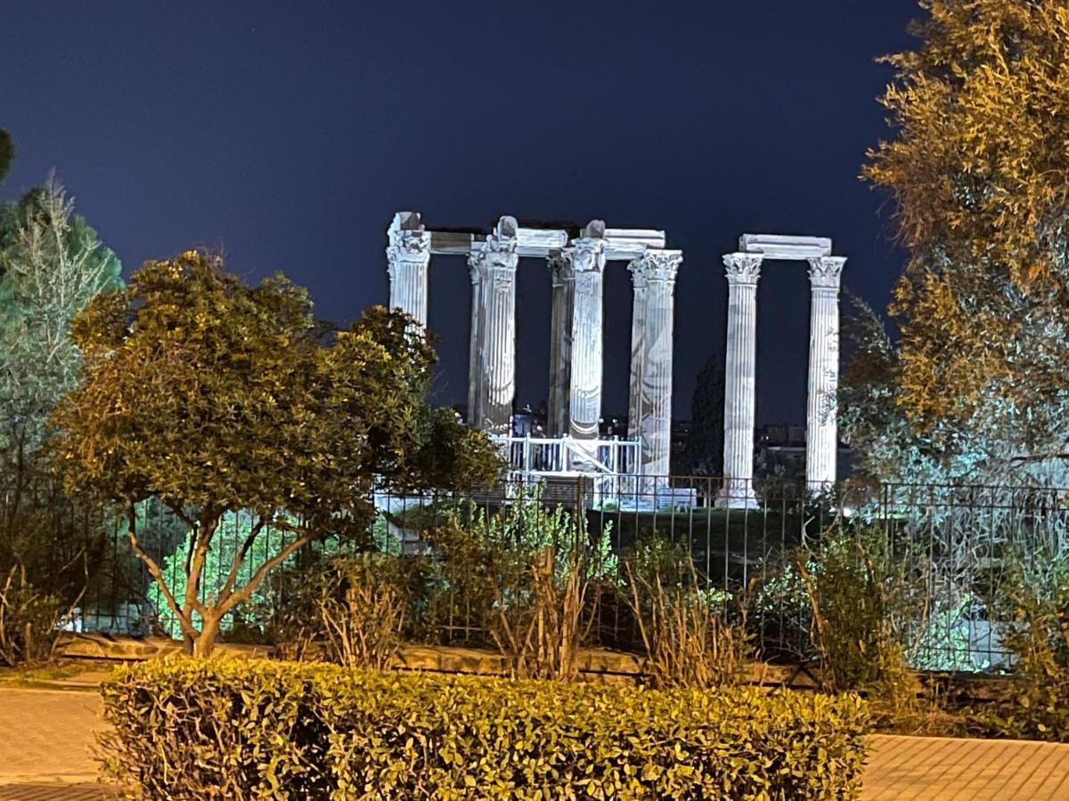 Christina-Anna Athens City Center Walking Distance To Everywhere And Acropolis, In One Of The Most Favorable Locations By National Gardens And Zoo, Hellenic Parliament In Syntagma And Stylish Exquisite Kolonaki Cozy Renovated Apartment 외부 사진